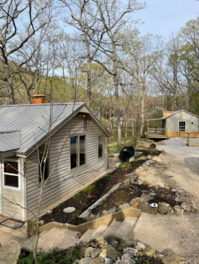 Empty Nest & Hill Cottages, Osage Beach